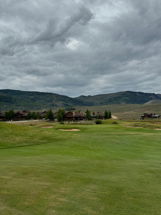 A Perfect Day at Grand Elk Golf Club: Mountain Views & Championship Greens